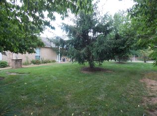 5 Irvin Ct, Lebanon, NJ 08833