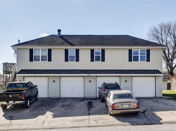 11003 NW Jones Dr, Parkville, MO 64152