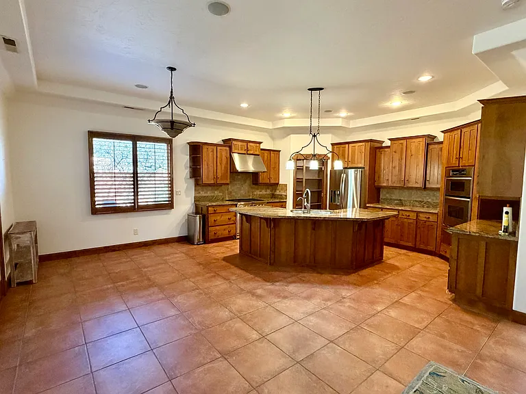 1719 N Sage Cir — Photo 10