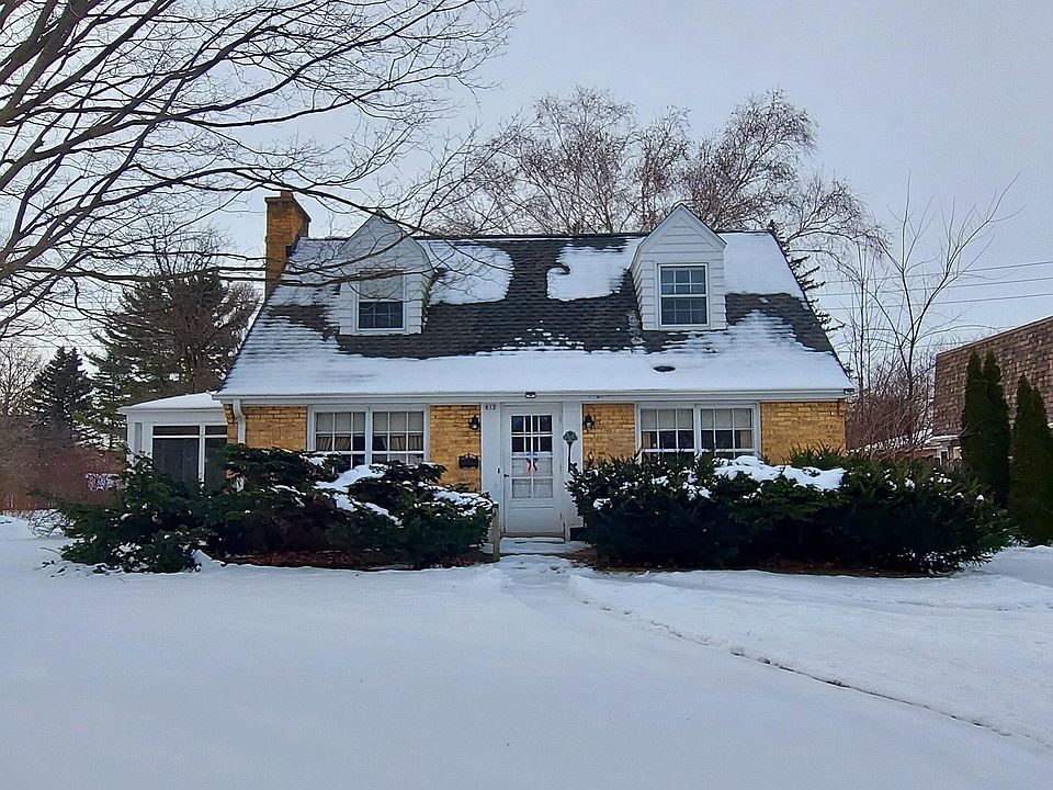 1st image of 812 Highlandview Dr