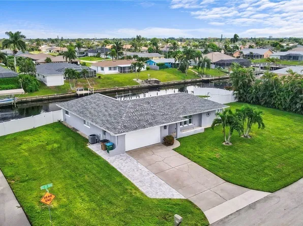 3037 SE 11th Ave, Cape Coral, FL 33904