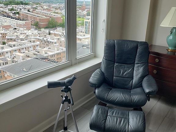 5th image of 100 Harborview Dr Unit 1508