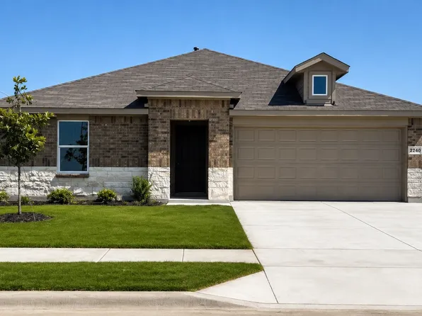 2240 Bakersfield Dr, Fort Worth, TX 76036