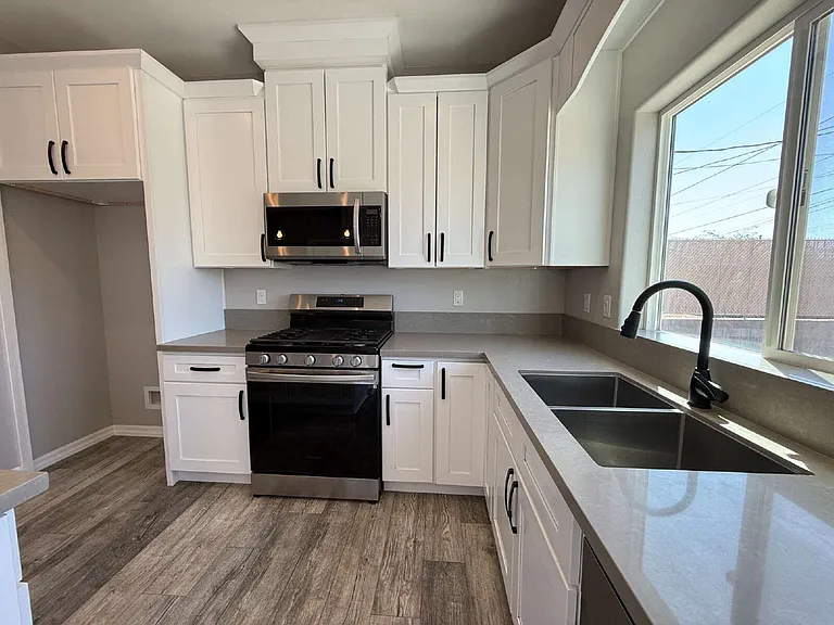 1530 Jose Ave — Photo 5