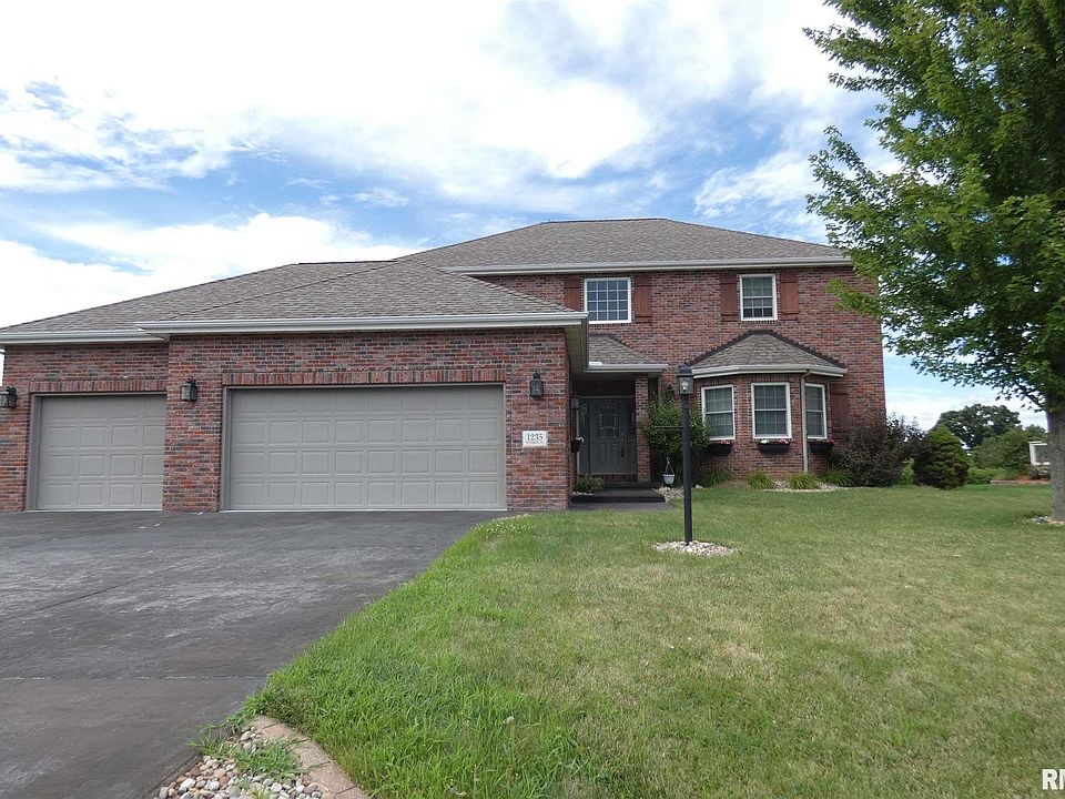 1st image of 1235 Winterberry Ln