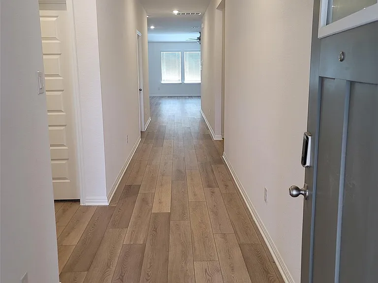 200 Callahan Loop — Photo 5