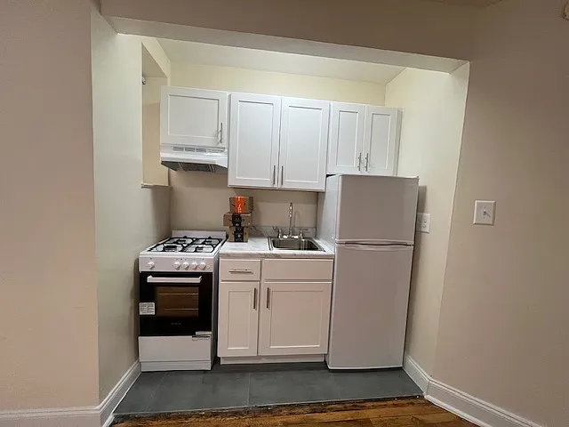 238 E 74th St #1 — Photo 6