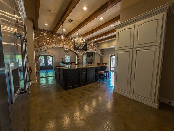 5th image of 2401 Brierfield Dr #1
