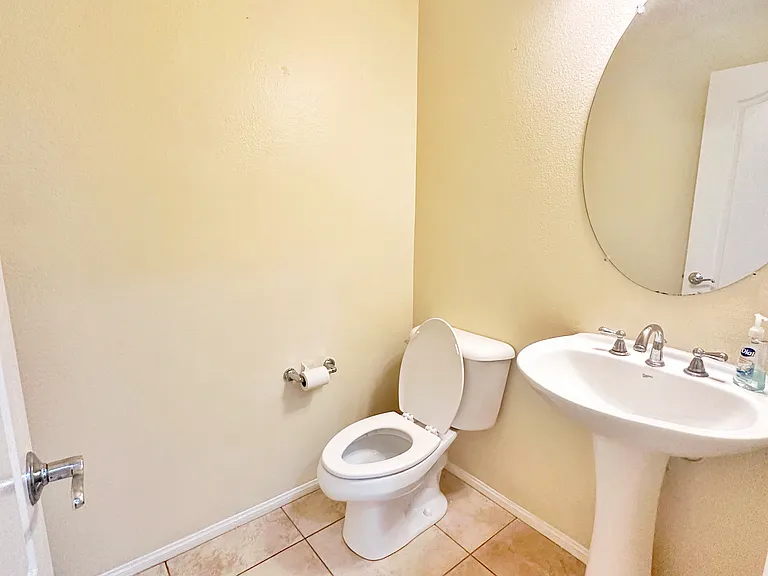 45767 Klamath Ct — Photo 18