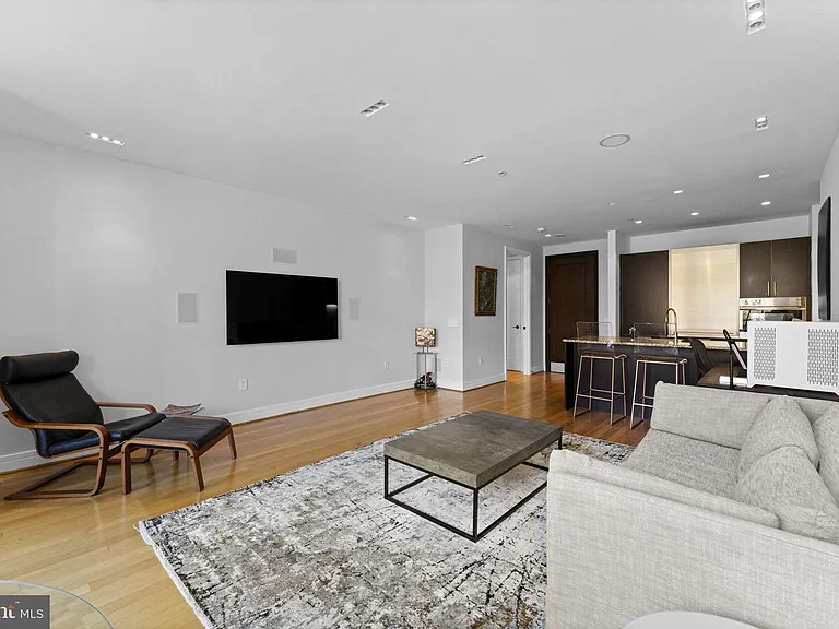 3303 Water St NW #4B — Photo 15