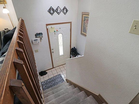 2nd image of 119 E Houghton Ave