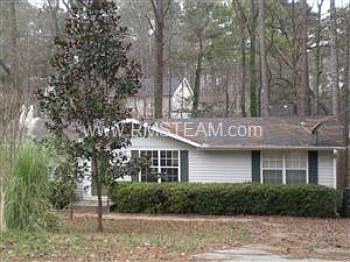 1st image of 4229 Bradley Dr