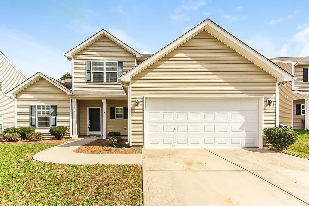 3 bed, 2.5 bath, 1983 sqft, $2,225 — Photo 1