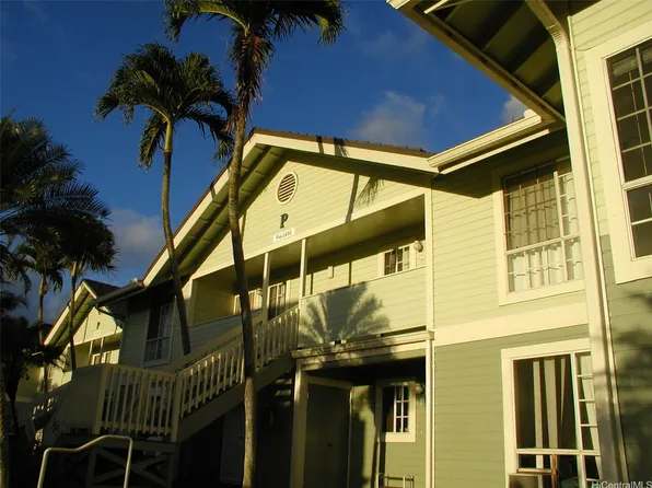 94-1461 Waipio Uka St APT P108, Waipahu, HI 96797