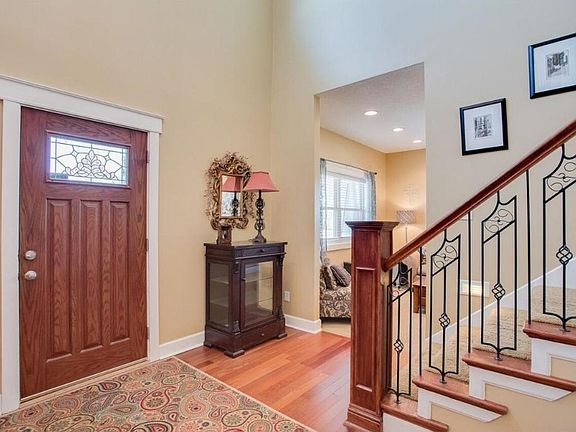 2nd image of 6675 Odell Ave S