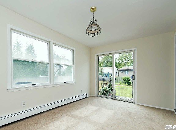 5th image of 101 Goldie Ave