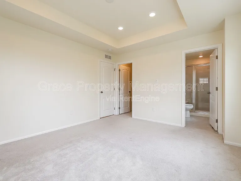 17626 Olive St — Photo 9