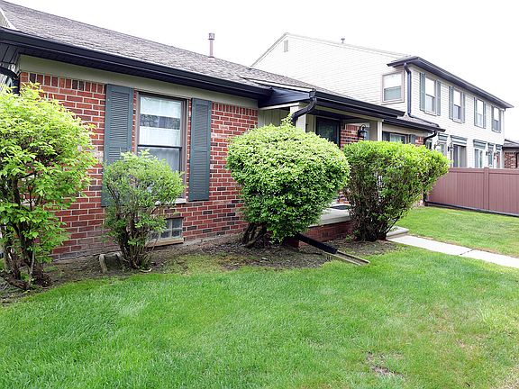 2nd image of 41382 Northwind Dr