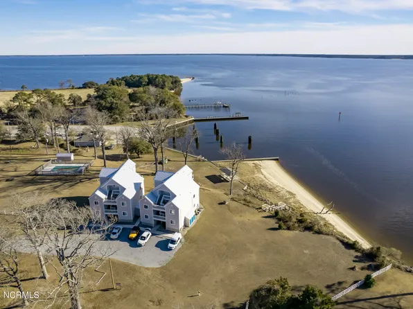 89 Country Club Drive #I-1, Minnesott Beach, NC 28510