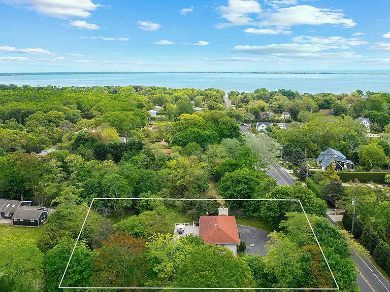 43 Shinnecock Rd — Photo 17