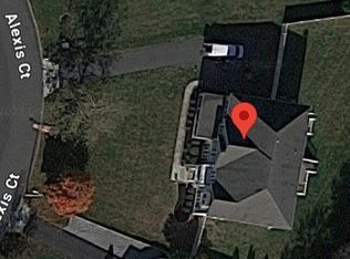 10 Alexis Ct, Mickleton, NJ 08056