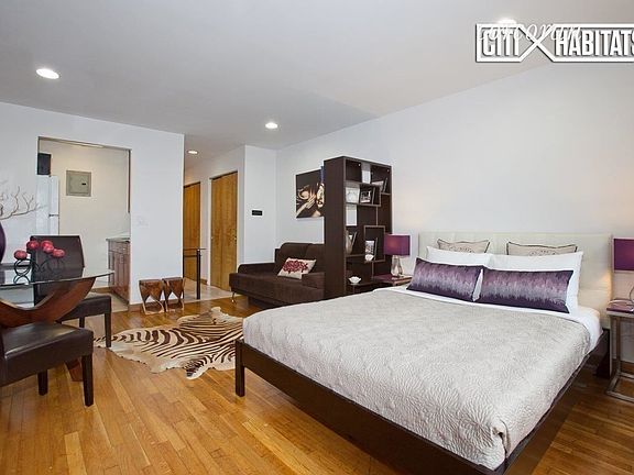 3rd image of 370 W 30th St #2R