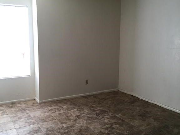 01a7efde50b9991b47033119bc3edd83286f04f9