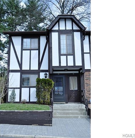 1st image of 14 Brittany Dr
