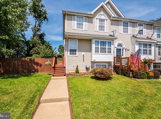 166 Amberfield Ln, Newark, DE 19702