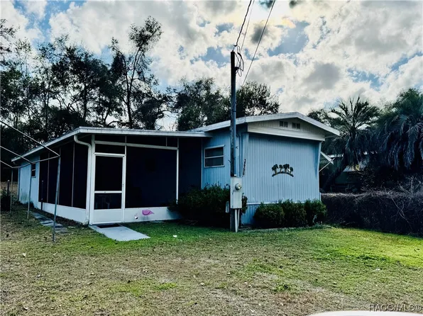 3666 E Larkwood Ct, Inverness, FL 34452