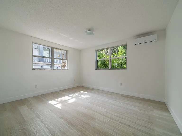 1/1 $1,800/mo, newly renovated, find your rhythm in Miami! / 1/1 $1,800/mes, remodelado, encuentr... — Photo 8