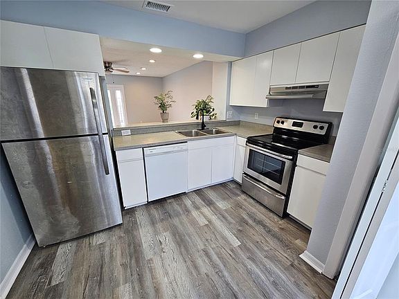 2nd image of 13817 Stone Mill Way