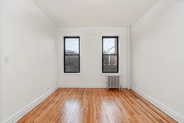 Rented by Modern Spaces | media 16