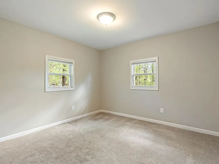 619 Hatch Rd — Photo 14