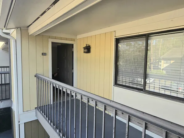 13373 Arbor Pointe Cir APT 202, Tampa, FL 33617