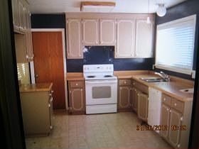 2nd image of 1133 Creekside Dr
