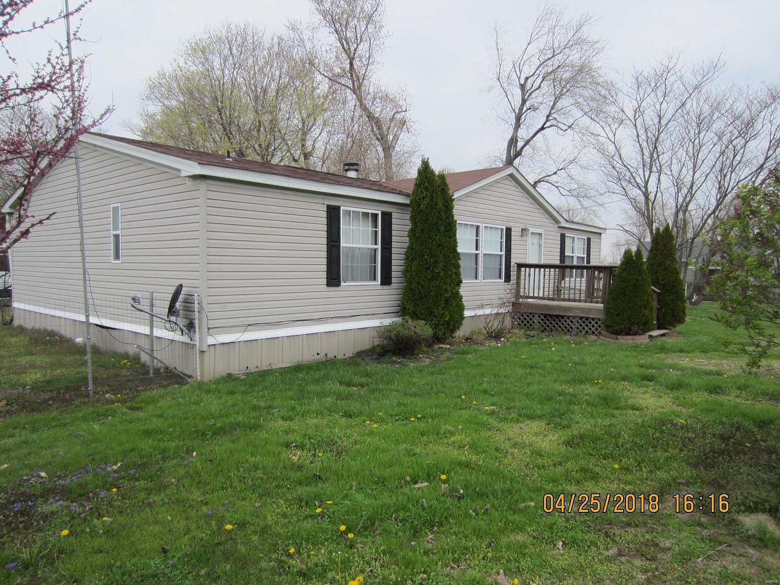 15919 Medora St, Dow, IL 62022 Zillow