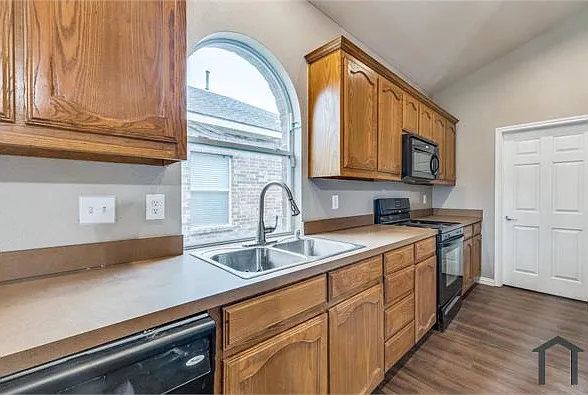10005 Bull Run — Photo 19