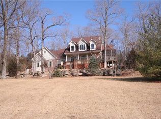 4325 Augusta Shores Dr, Augusta, MO 63332