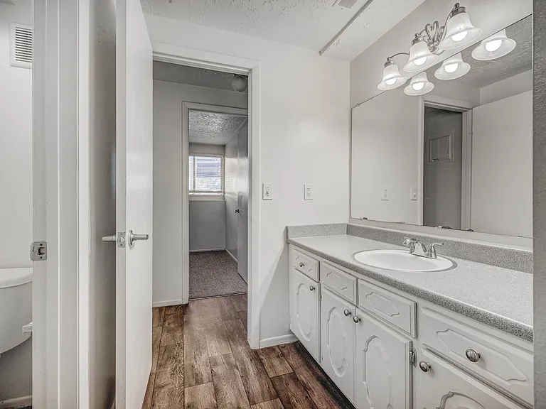 The Pointe at Northridge — Photo 19