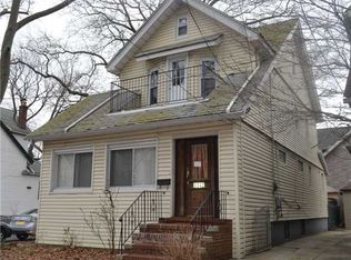 9142 97th St, Woodhaven, NY 11421