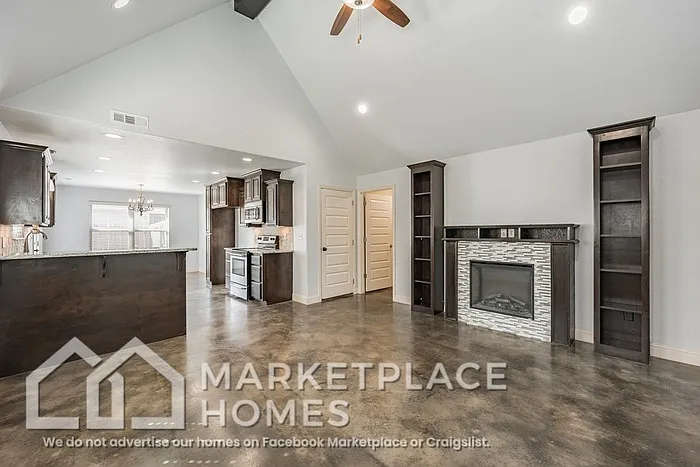 3211 Stonepoint Ave — Photo 7
