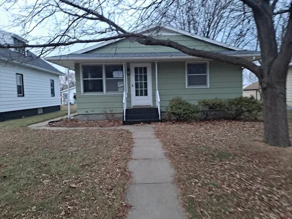 35 21st Ave S, Saint Cloud, MN 56301