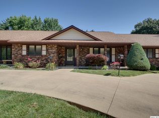 4405 Cedar Ridge Dr, Quincy, IL 62305