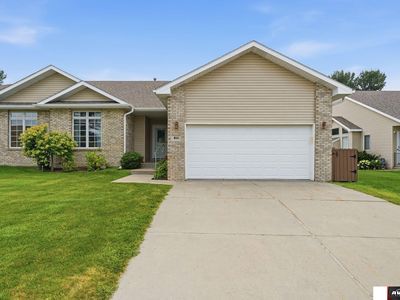 8111 Cheney Ridge Rd, Lincoln, NE, 68516