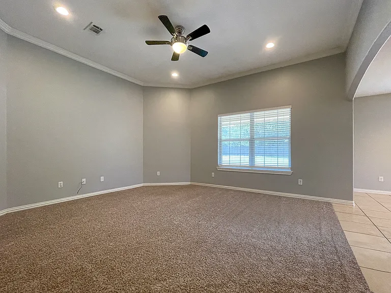 109 Red Oak Rd — Photo 6