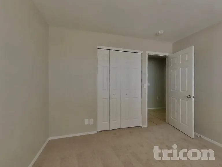 3234 W Larkspur Dr — Photo 12