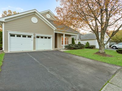 5 Goldensprings Dr, Lakewood, NJ, 08701