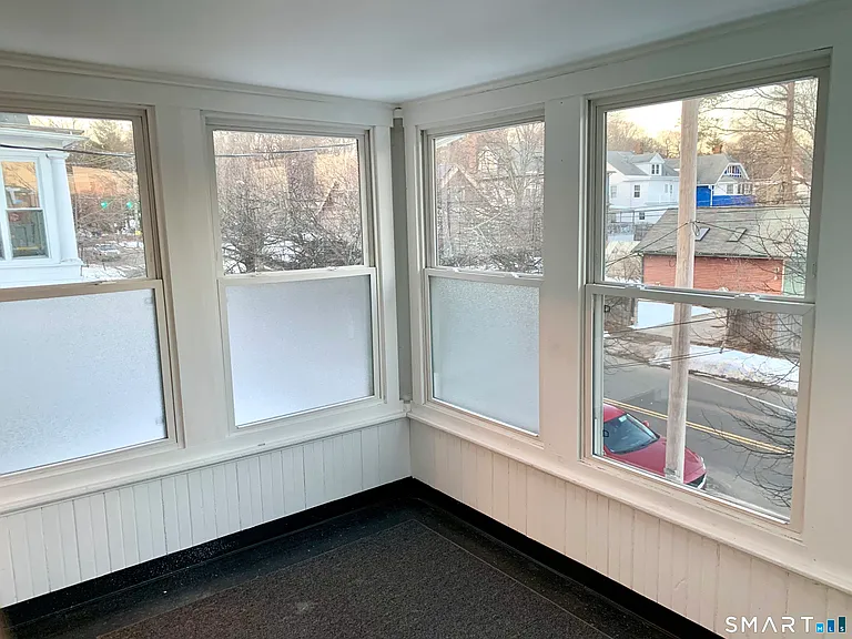 52 Goffe Ter — Photo 15