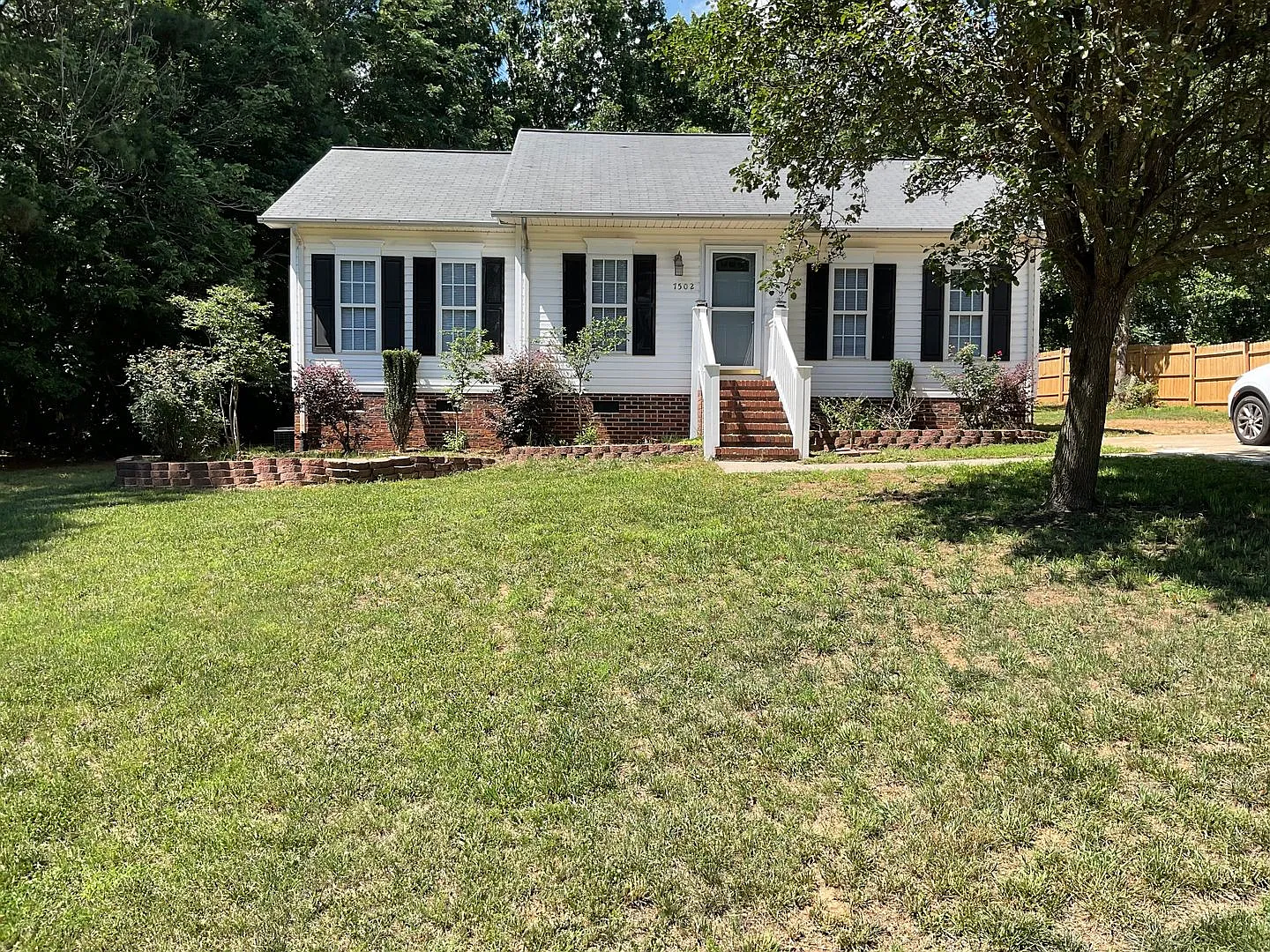 3 Bedroom, 2 Bath Home For Rent In Sherrills Ford — Photo 1